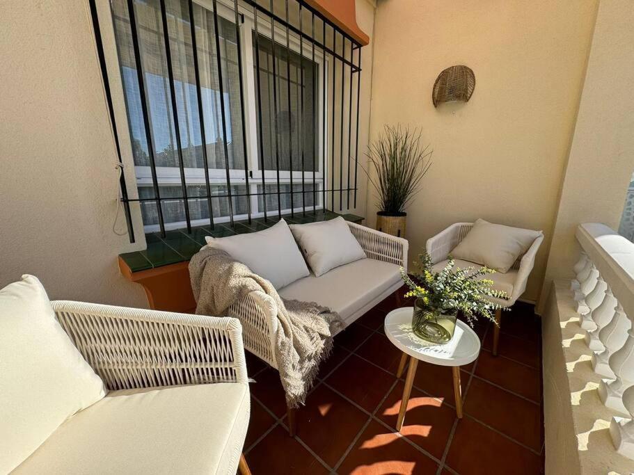 Nuevo Torrox Deluxe Beach & Piscina Esterno foto