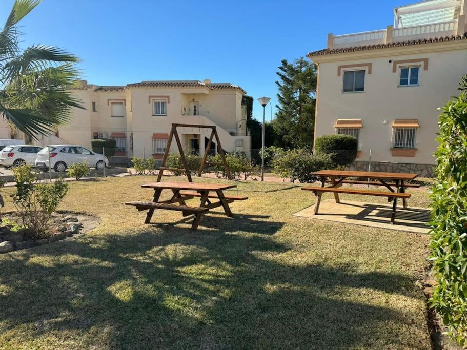 Nuevo Torrox Deluxe Beach & Piscina Esterno foto