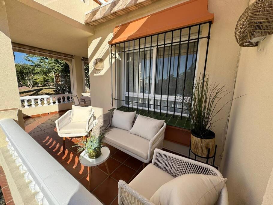 Nuevo Torrox Deluxe Beach & Piscina Esterno foto